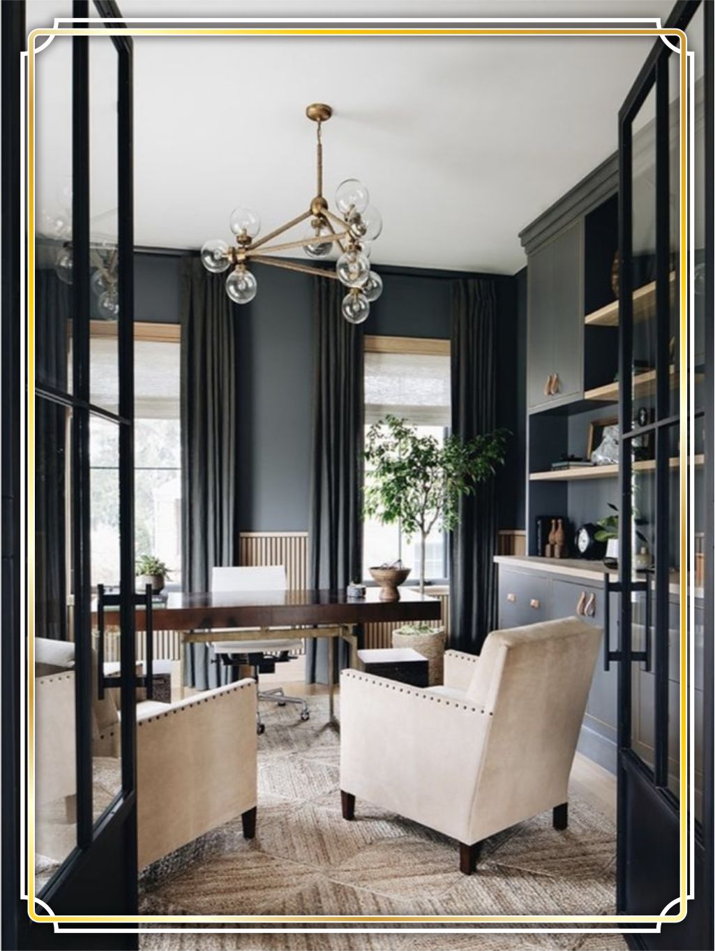 design interior (office) modern classic di jakarta barat warna beige hitam putih krem lighting daylight siang